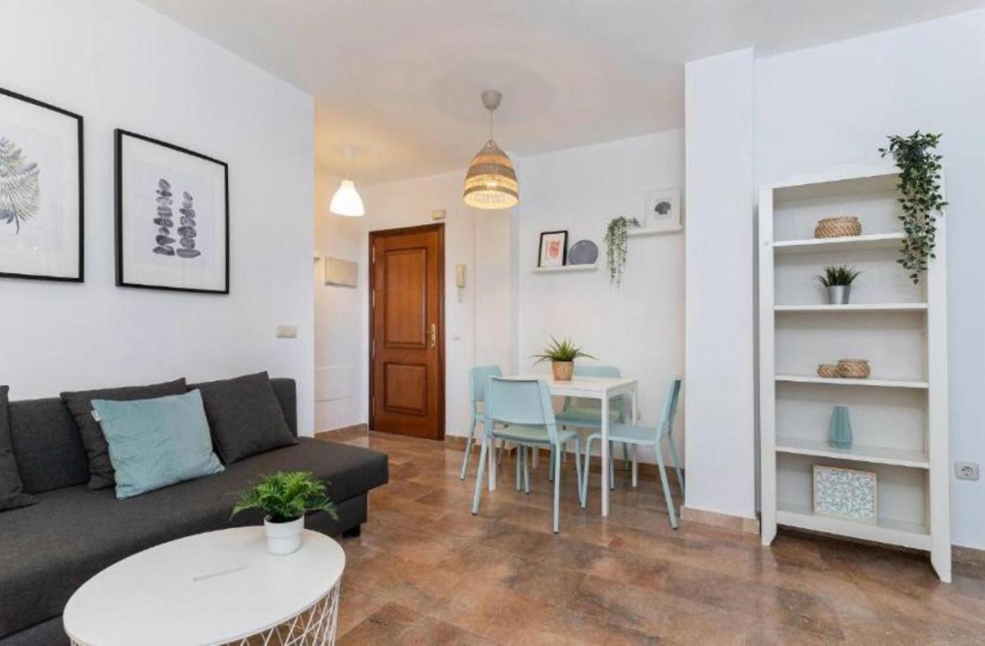 Malagasuite La Nogalera Holidays Apartamento *